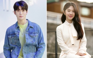 Jaehyun NCT dan Park Hye Soo Saling Tatap, Tim 'Dear.M' Ungkap Kerja Keras Pemain