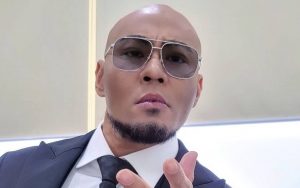 Unggah Foto Salat Bareng Syekh Ali Jaber, Deddy Corbuzier: Will Be Miss You