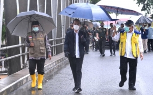 Tak Singgung Penggundulan Hutan, Jokowi Beber Penyebab Banjir Besar di Kalsel