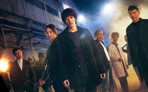 Kim Rae Won Nyaman Bersandar Dalam Pelukan Lee Da Hee di 'LUCA'
