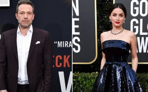 Ben Affleck Buang Patung Ana de Armas ke Bak Sampah Usai Putus