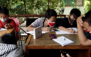 Kabar Gembira! Mendikbud Pastikan Pemerintah Beri Subsidi Kuota Belajar Hingga Mei 2021