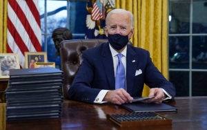 Hari Pertama Jadi Presiden AS, Joe Biden Pecat Kepala Staf Pelayan Gedung Putih Era Trump