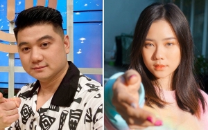 Chef Arnold Kolabs Bareng Selebgram Cantik Jessica Jane, Tatapan Putranya Bikin Gemes