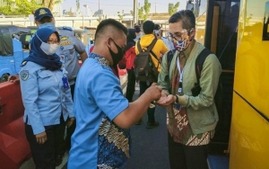 Menko Airlangga Umumkan Perpanjangan PPKM Jawa-Bali, Ini Daerah yang Terdampak