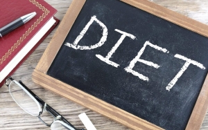 7 Tanda Kamu Harus Segera Berhenti Diet, Termasuk Sulit Menikmati Hidup