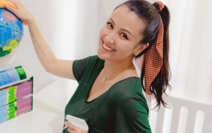 Sharena Unggah Foto Masa Kecil Bareng Kakak, Kemiripan dengan Anak Bungsu Disorot