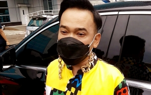 Bersahabat Dekat, Ruben Onsu Ogah Kepo Rumor Pernikahan Ayu Ting Ting Karena Alasan Ini