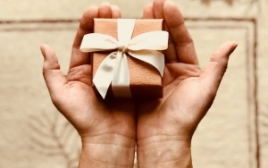Adakan Kompetisi Berhadiah