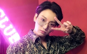 Jungkook BTS Akhirnya Update Medsos Pamer Selfie Imut di Kasur, ARMY Menggila