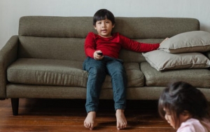 Dijadikan Sebagai Remote Control