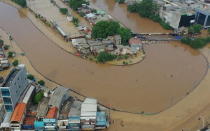 BMKG Peringatkan Status Siaga Banjir di Jakarta, Pemprov Respons Begini