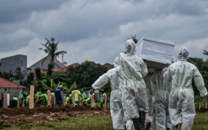 Pasien Telat ke Faskes Dinilai Jadi 'Biang Keladi' Tingginya Kematian Corona Indonesia