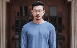 Denny Sumargo Diminta Ajak Fans Berhijab Pindah Agama, Reaksinya Mengejutkan!