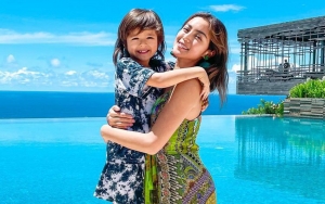 Dinyanyikan Lagu 'Happy Birthday' Oleh El Barack, Jessica Iskandar Merasa Beruntung