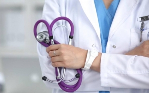 Susul Kebijakan Baru Kemenkes, Dokter Umum dan Klinik Bakal Dimanfaatkan Tangani Pasien Corona?