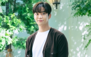 Rowoon Ungkap Caranya Bisa Berdialog Romantis di 'She Would Never Know'