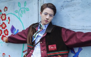 Visual Mengesankan Jin BTS dengan Rambut Panjang Tuai Decak Kagum