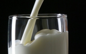 Usai Es Krim, Kini Tiongkok Temukan Susu Terkontaminasi Virus Corona