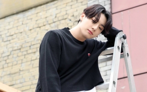 Visual Jungkook BTS dengan Rambut Panjang di Winter Package Dipuji Tak Tertandingi