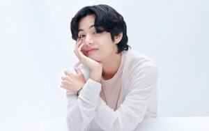 V BTS Percaya Malaikat Meski Pernah Ngaku Ateis, Kebiasaan Berdoa Tuai Sorotan