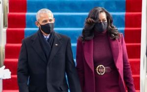 Ini Yang Dikatakan Barack Obama Soal Penampilan Ikonik Michelle Di Pelantikan Joe Biden