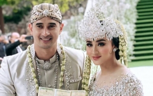 Ali Syakieb dan Margin Wieheerm Ungkap Keinginan Pergi Umroh Untuk Bulan Madu
