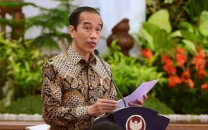 Sebut Pandemi COVID-19 Belum Berakhir, Jokowi Akui Ada Rakyat Tak Mampu Beli Masker