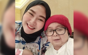 Shelvie Hana Istri Daus Mini Tulis Kalimat Tentang Munafik, Ada Apa?