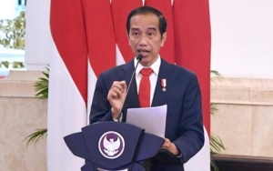 Jokowi Ungkap Alasan Libatkan TNI dan Polri untuk Vaksinasi COVID-19