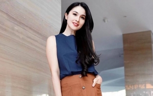 Sandra Dewi Bikin Heran Karena Penampilannya Saat Cuci Baju Sendiri, Ramai Dikomentari Begini