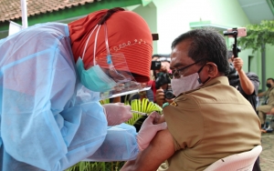 Terungkap 2 Efek Samping Paling Banyak Dialami Penerima Vaksin Sinovac, Berbahaya?