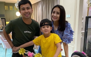 Rafathar Putra Raffi Ahmad Lebih Malu-Malu Masuk TV Ketimbang Tampil di YouTube, Kenapa?
