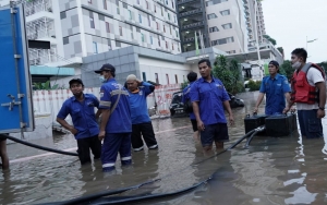 Anies Baswedan Pamer Penanganan Banjir DKI: Atas Izin Allah, Satu Hari Kering