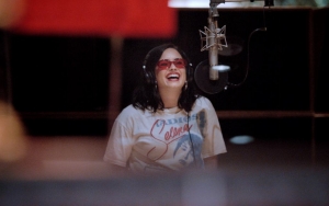 Christina Aguilera dan Elton John Beri Semangat ke Demi Lovato Usai Trailer Dokumenter Rilis