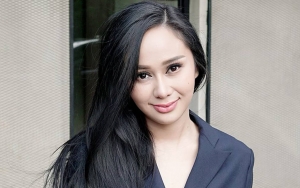Denise Chariesta Tiba-Tiba Ingin Jadi Presenter Hingga Tag Semua Akun Stasiun TV