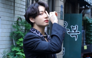 Rambut Biru Jungkook BTS Picu Perdebatan, Samsung Ikut Komentar