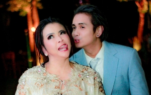 Ajun Perwira Kangen-Kangenan Dengan Jennifer Jill di Penjara, Puji Istri Makin Cantik