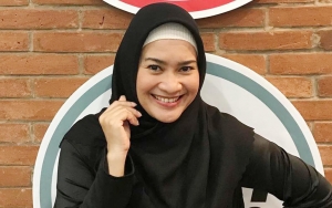 Ikke Nurjanah Unggah Foto Akad, Komentar Manis Sang Suami Jadi Sorotan