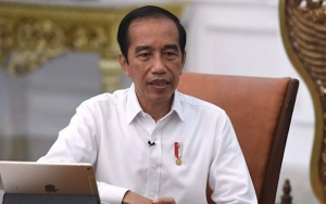 Jokowi 'Depak' Limbah Sawit dan Batu Bara dari Kategori Berbahaya, Apa Dampaknya?