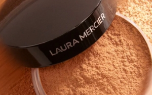Laura Mercier Translucent Loose Setting Powder