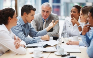 Menggelar Meeting Offline
