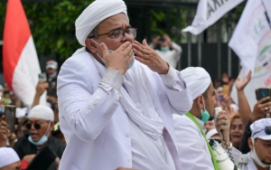 Sidang Kemungkinan Tetap Digelar Virtual, Pengacara Ungkap Potensi Habib Rizieq Walk Out