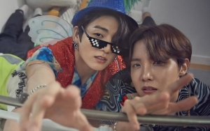 Jungkook BTS Cerita Pernah Dilempar Muntahan Pisang oleh J-Hope Gara-Gara Sakit Hati