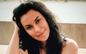 Usia 50 Tahun, Sophia Latjuba Tetap Pede Umbar Foto Berbikini Seksi