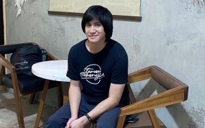 Beda Banget, Kevin Aprilio Mendadak Botak-Pamer Wajah Baru Brewokan Mirip Pria Turki?