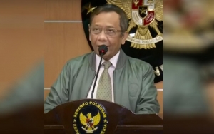 2 Orang Terduga Pelaku Bom Bunuh Diri Tewas, Mahfud MD Tegaskan Tak Ada Kaitan Dengan Agama Apapun