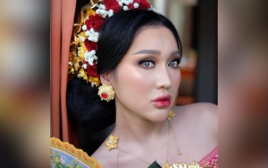 Belum Genap 2 Bulan Keluar Penjara, Lucinta Luna Sudah Pamer Pacar Bule?