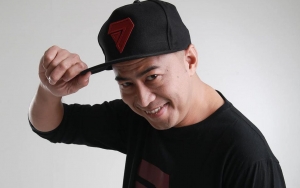 Kicauan Pandji Pragiwaksono Soal Serangan Terduga Teroris di Mabes Polri Tuai Perdebatan Ini