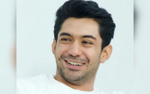 Tulang Punggung Keluarga Sejak Remaja, Reza Rahadian Jualan Karpet hingga Jadi Guru Les